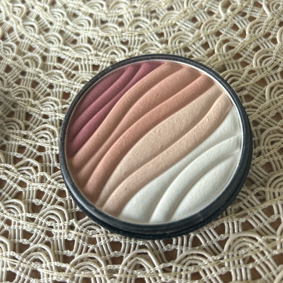 Smashbox Soft Lights Brighten - Picture 4 of 4